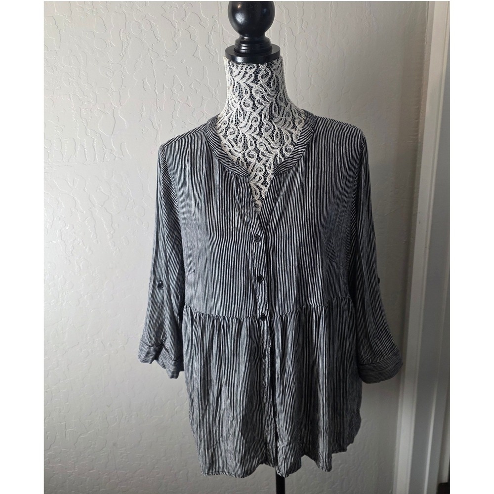 Cynthia‎ Rowley Peplum Blouse Woman 1X Black White Stripe Roll Tab Sleeve Flowy